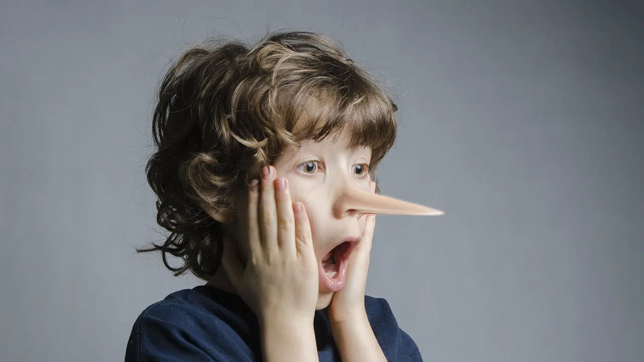 چرا کودک دروغ می‌گوید ؟