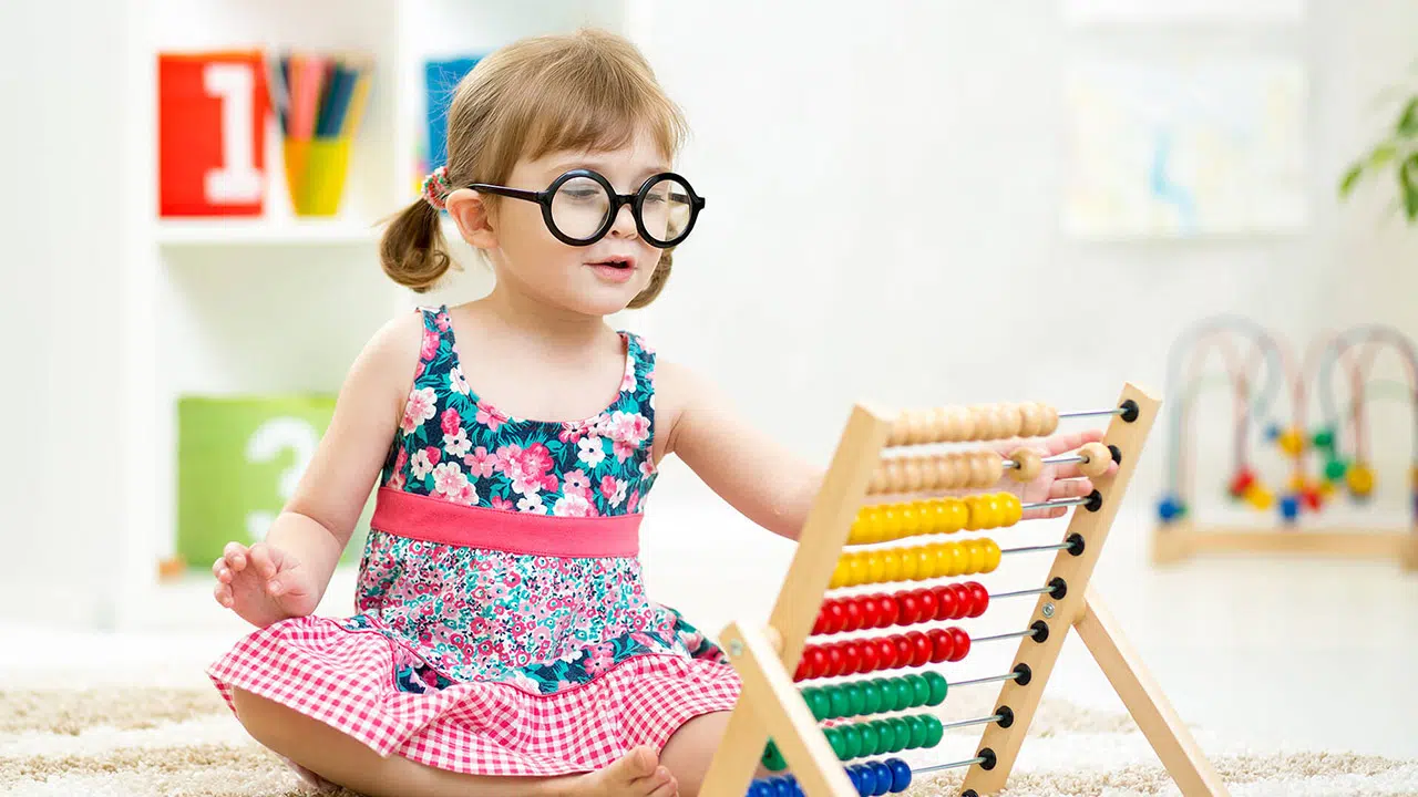 رازهای پرورش کودک باهوش (راهکارهای علمی و عملی برای شکوفایی استعدادهای فرزند شما)