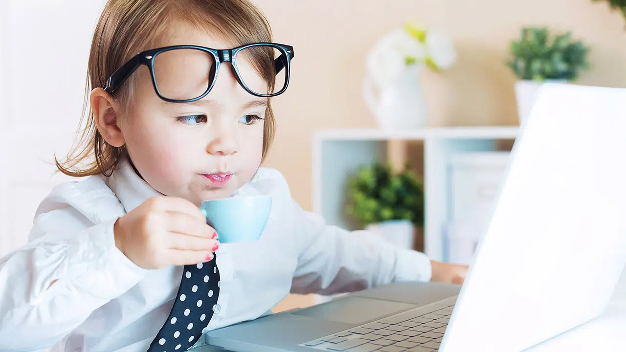 رازهای پرورش کودک باهوش (راهکارهای علمی و عملی برای شکوفایی استعدادهای فرزند شما)